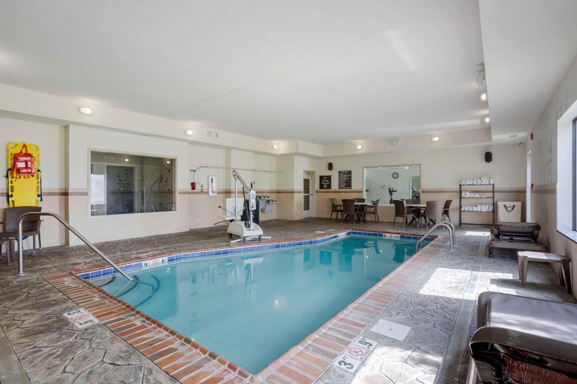 Sleep Inn & Suites Cave City Εξωτερικό φωτογραφία